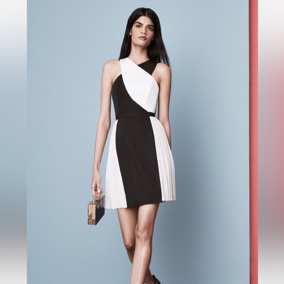 BCBG NWT black and off-white backless dress - Picture 9 of 9